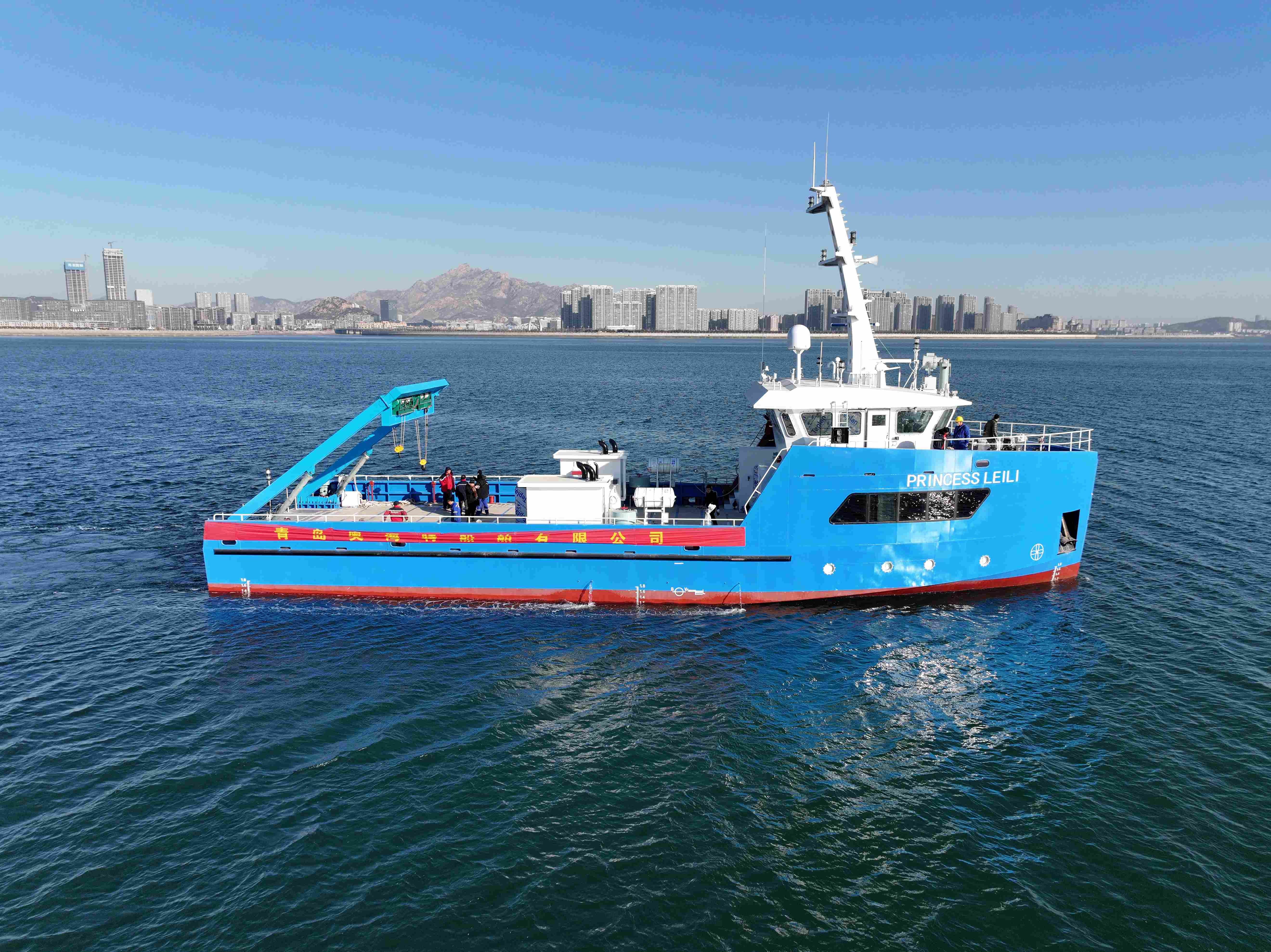 Aluminum Work Boat Manufacturer Unveils Rugged Craft for Professional Marine Tasks
